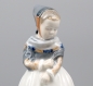 Preview: Royal Copenhagen Porzellan Figur "Amager Mädchen" 1251, Lotte Benter 1 Wahl.